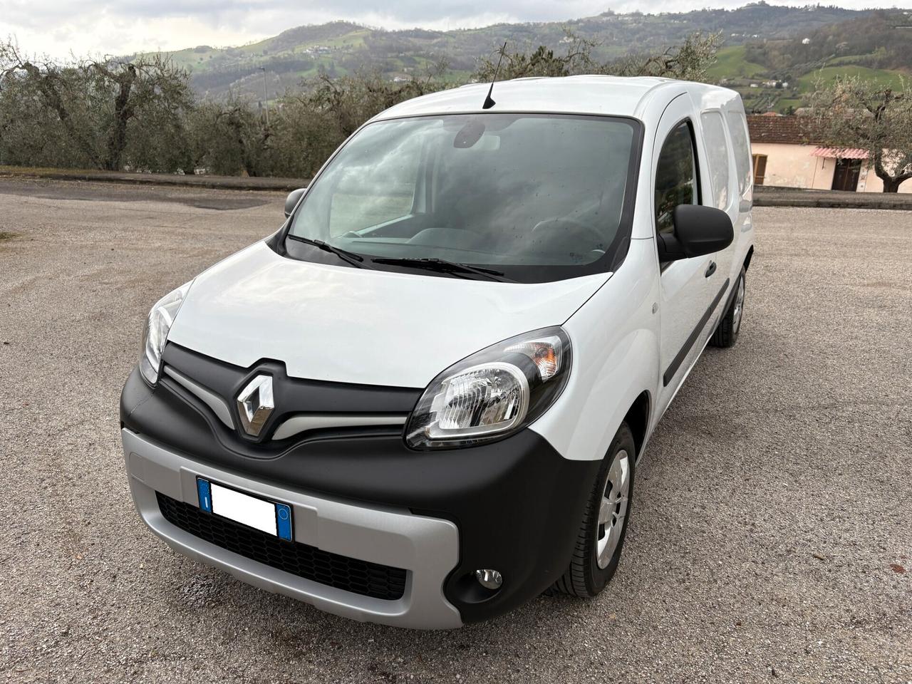 RENAULT Kangoo Maxi 1.5BdCi 116 6M E6D 2020