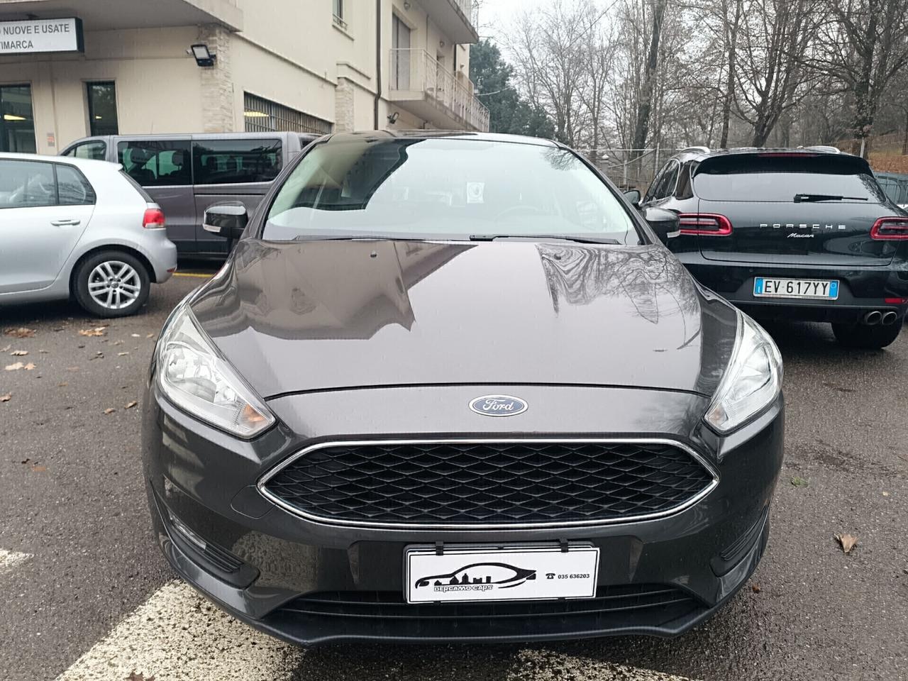 Ford Focus 1.0 DISTRIBUZIONE NUOVA, NAVIGATORE