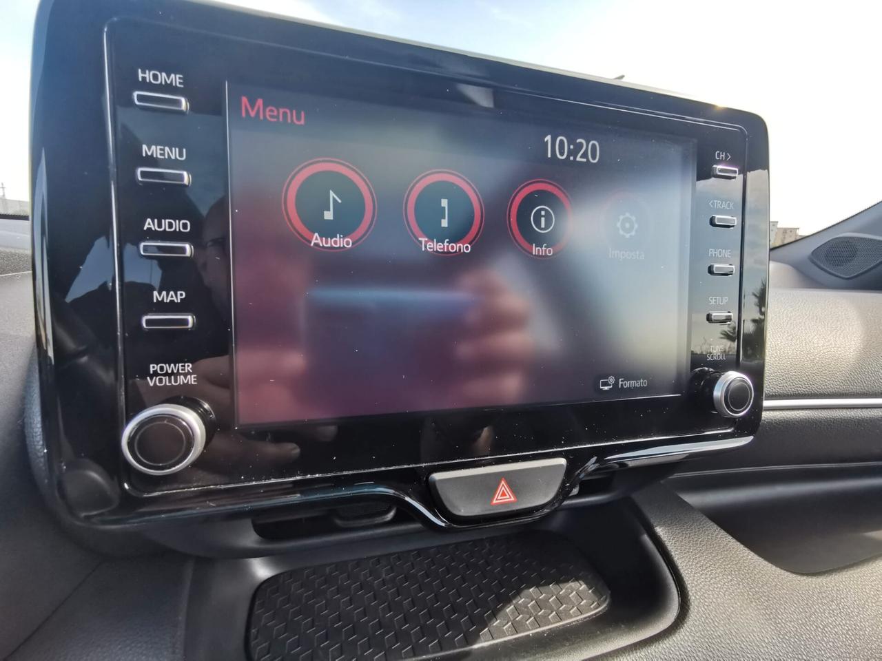 Toyota Yaris 1.5 Hybrid 5 porte Lounge
