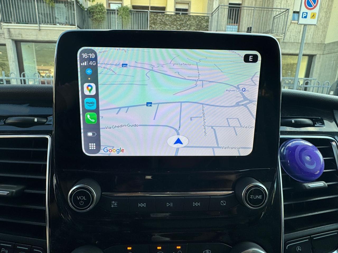 Ford Tourneo Custom TITANIUM AUTOMATIC 9 POSTI