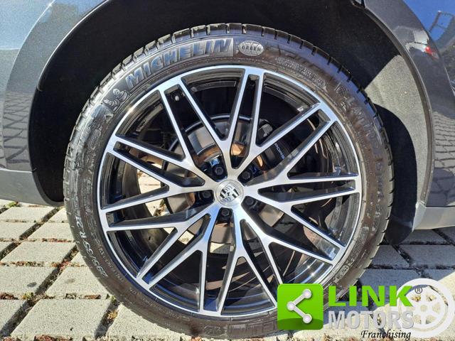 PORSCHE Macan 2.0 PDK