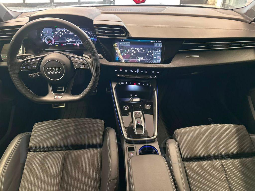 AUDI - A3 Sportback - SPB 35 TDI S tronic S line Plus Identity Black