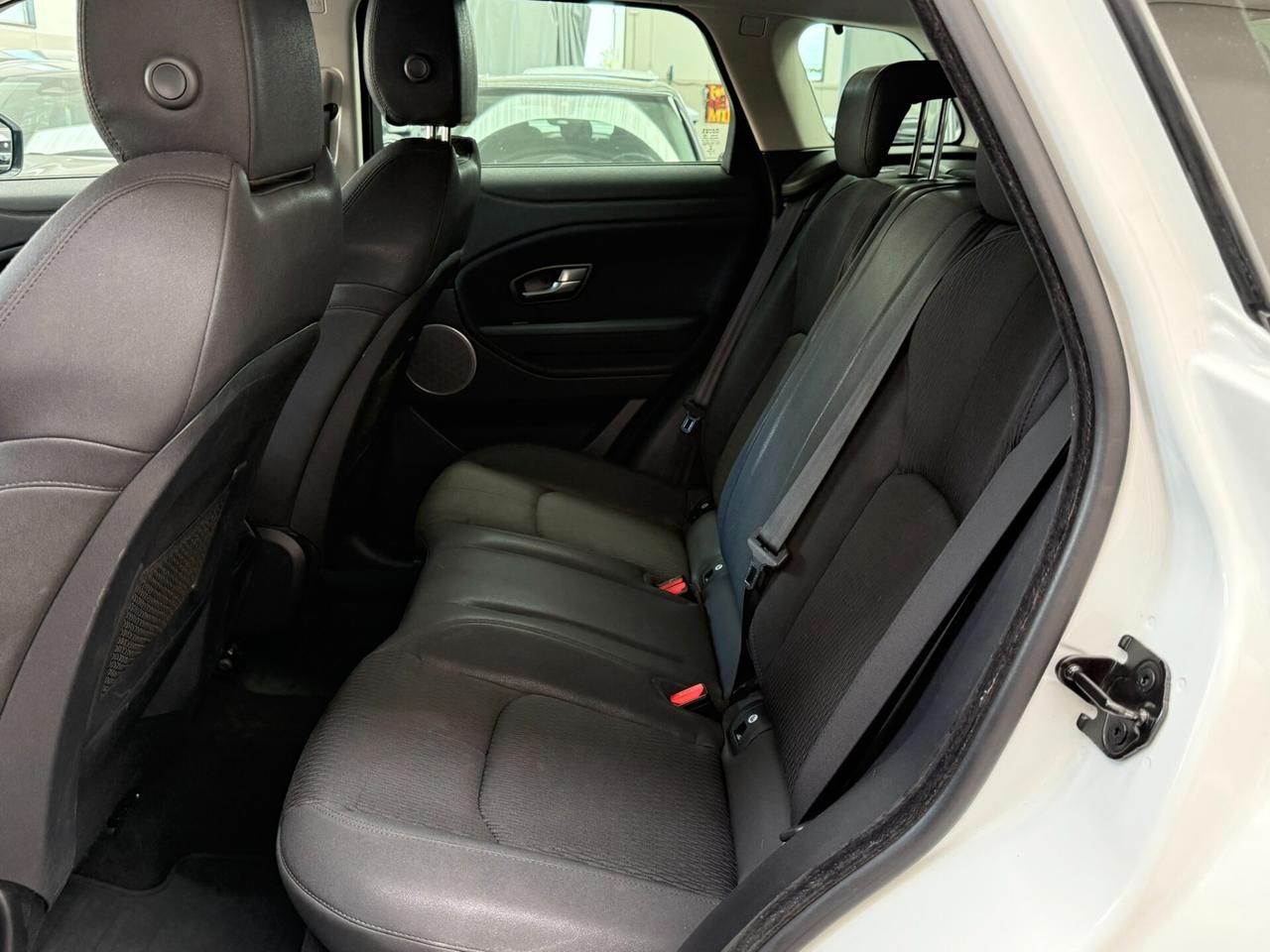 Land Rover Range Rover Evoque 2.0 TD4 150 CV 5p. SE