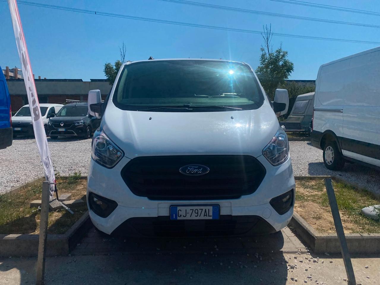 Ford Transit Custom 280 2.0 EcoBlue Hybrid 130 L1H1