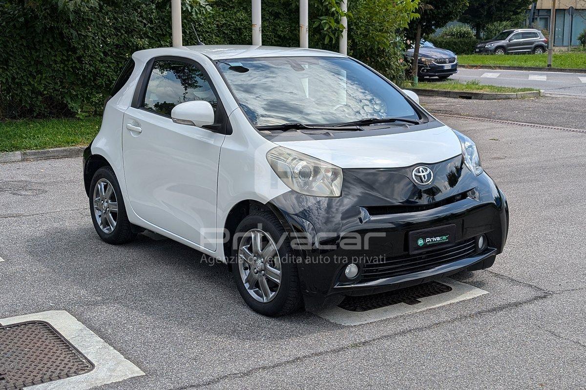 TOYOTA iQ 1.0 Sol