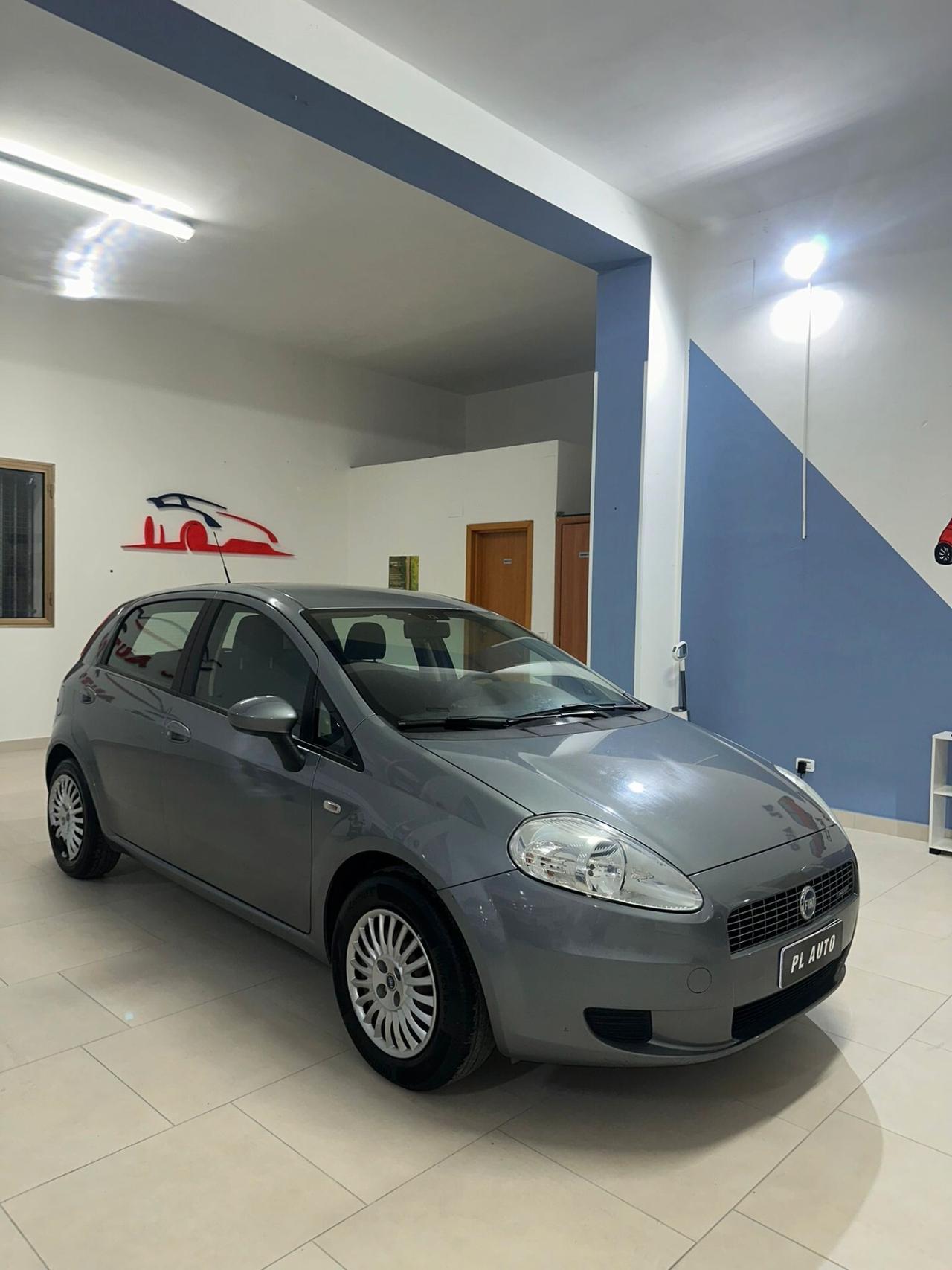 Fiat Grande Punto 1.3 MJT 75 CV 5 porte Dynamic