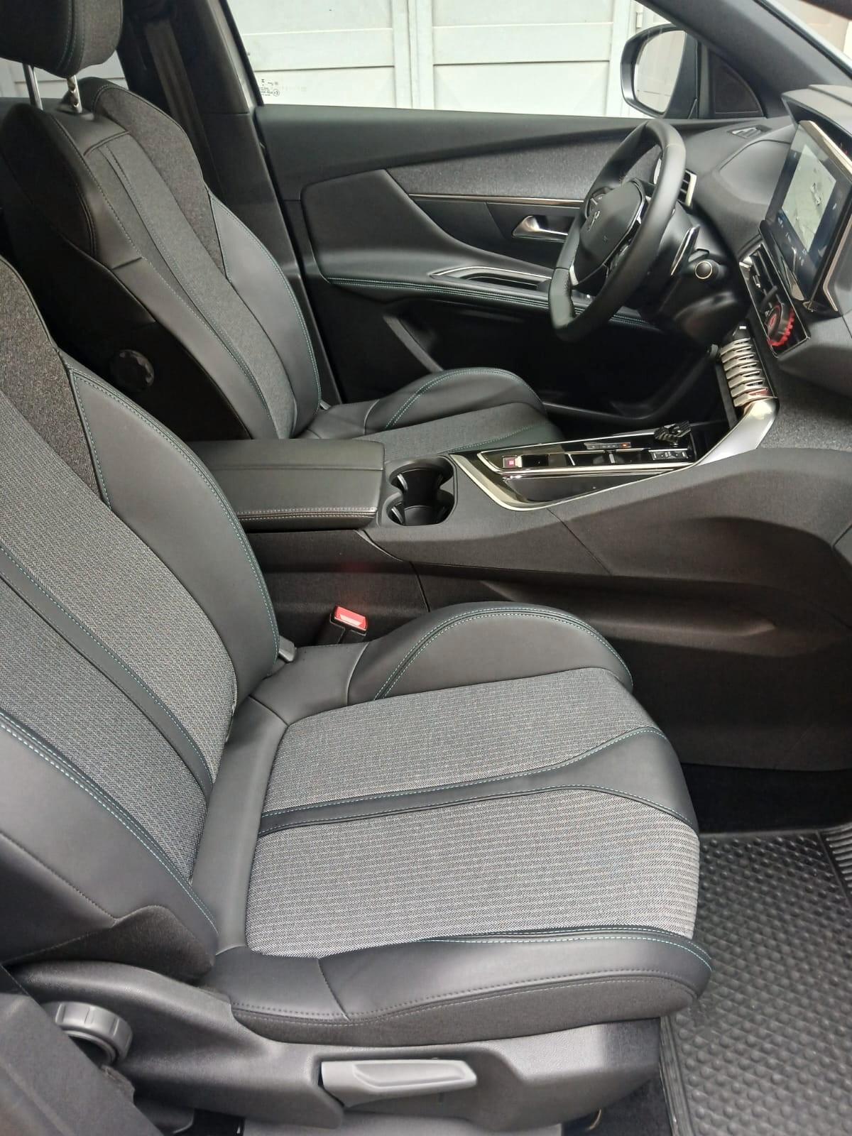 Peugeot 3008 BlueHDi 130 S&S EAT8 Allure Pack