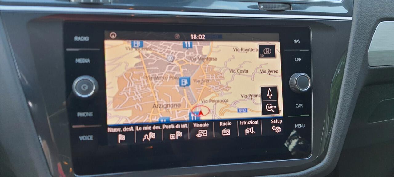 Volkswagen Tiguan 2.0 TDI SCR DSG Business BlueMotion Technology