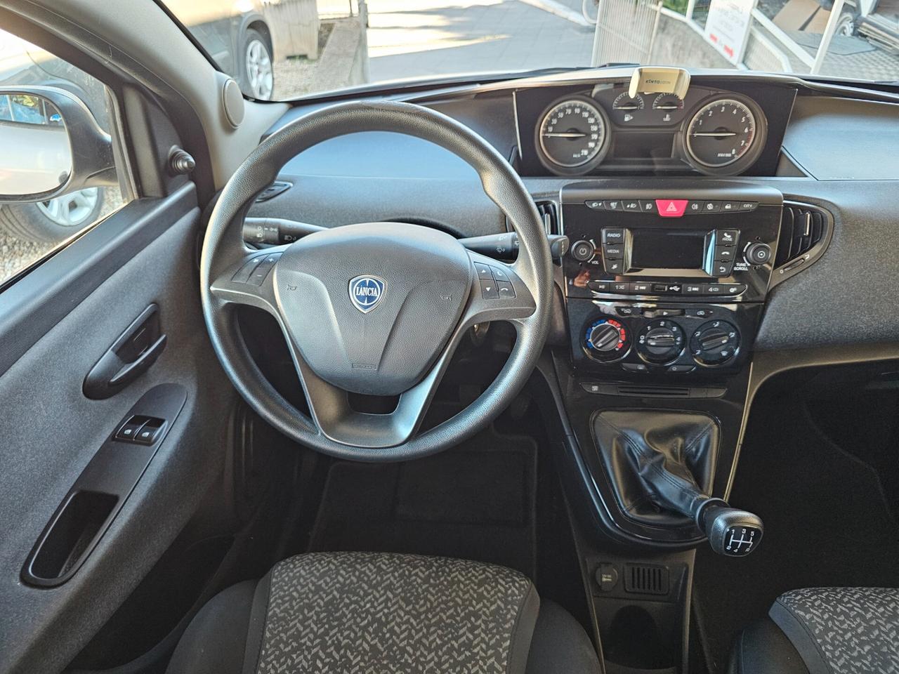 Lancia Ypsilon 1.2 69 CV 5 porte S&S Elefantino Blu