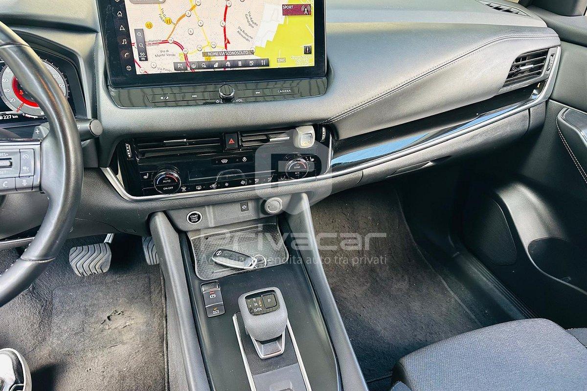 NISSAN Qashqai MHEV 158 CV Xtronic Business