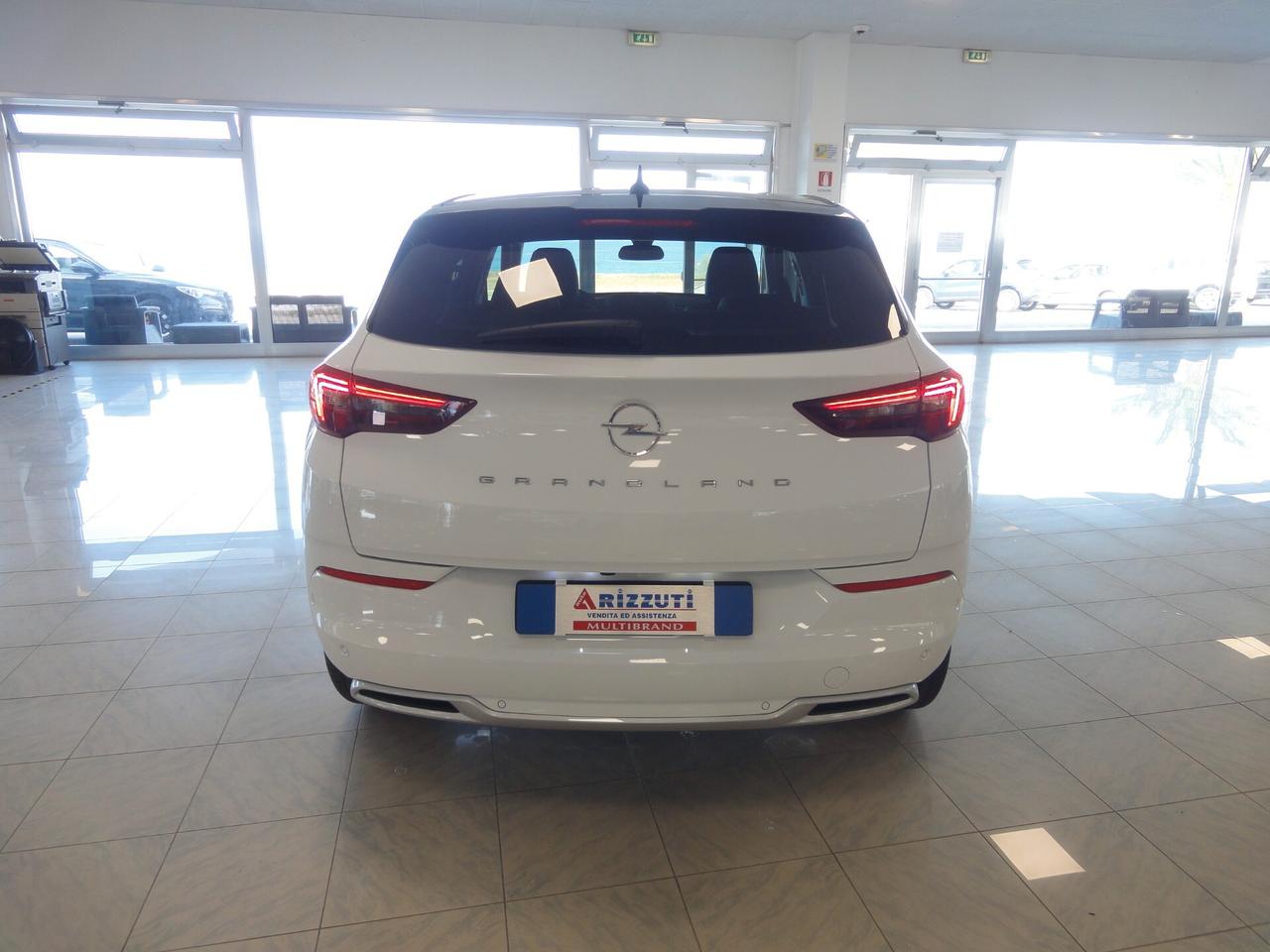 OPEL GRANDLAND ULTIMATE 1.5d 130cv/96kw AT8 Cambio Automatic - Fari Led Matrix - NAVY