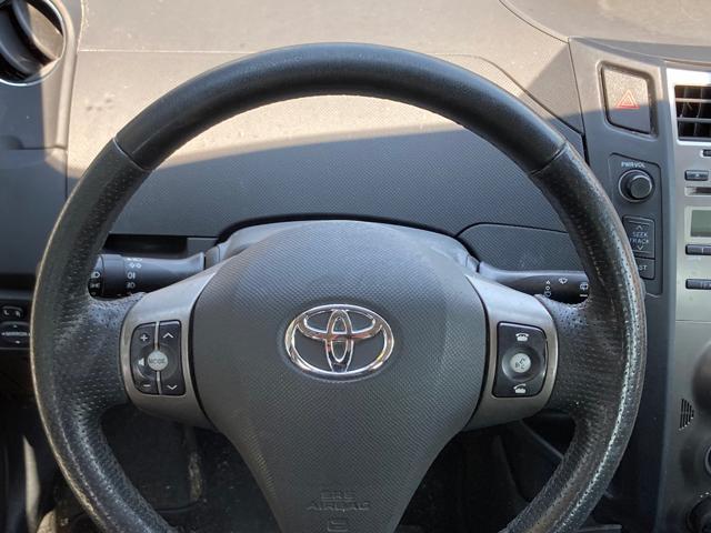 TOYOTA Yaris 1.3 5 porte Sol