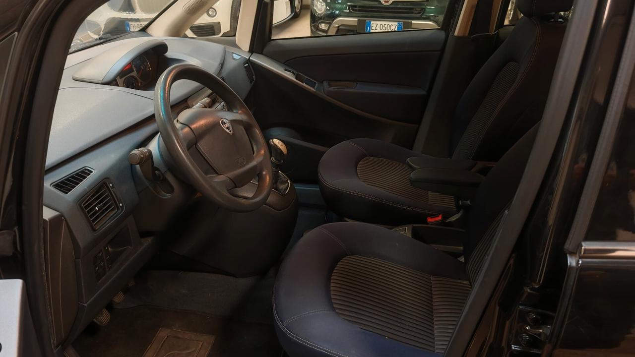 Lancia MUSA 1.4 16V EURO 5 Oro