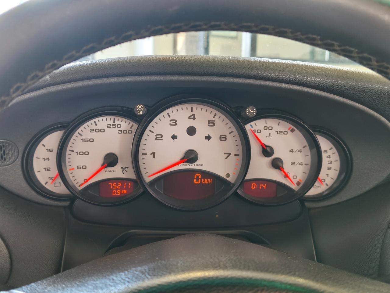 Porsche 911 Carrera. Cabrio