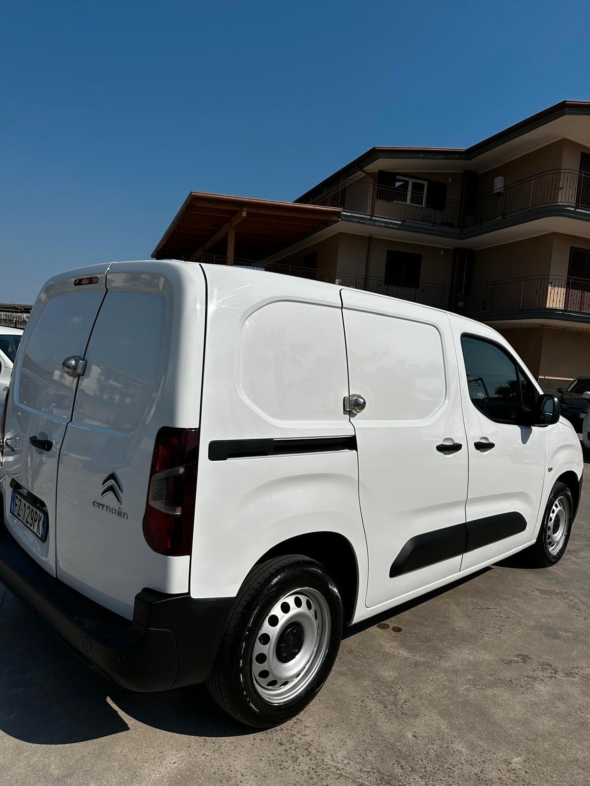 Citroen Berlingo BlueHDi 130 Stop&Start EAT8 M Live