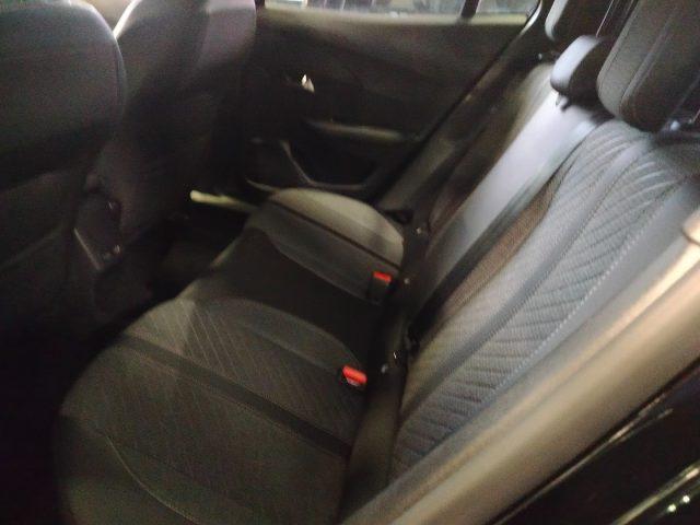 PEUGEOT 2008 PureTech 100 S&S Allure