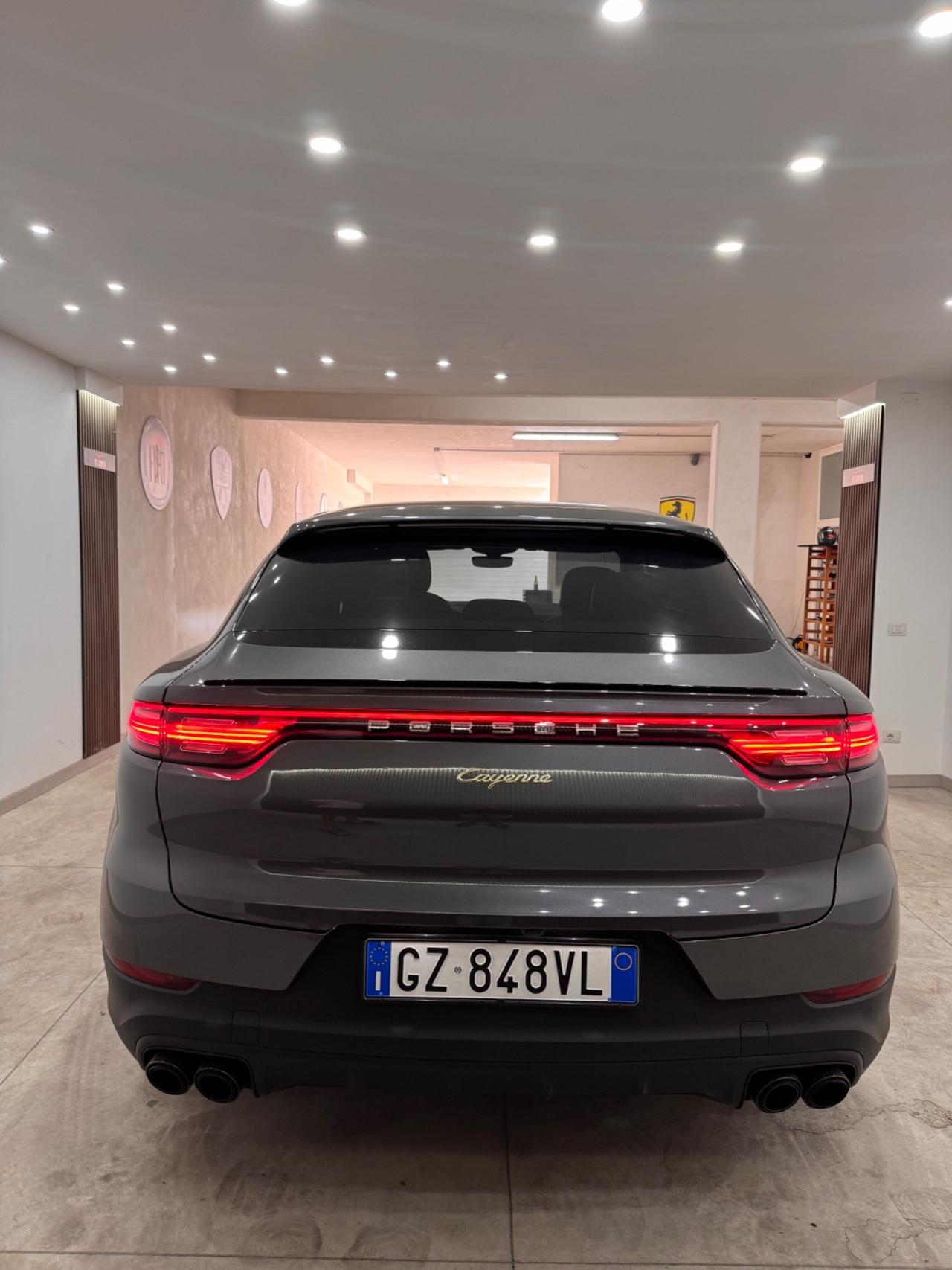 Porsche Cayenne Coupé 3.0 V6 E-Hybrid