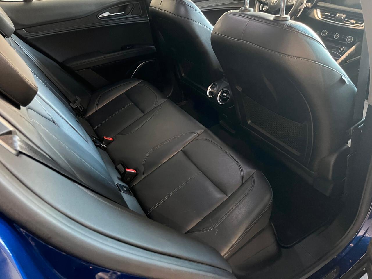 Alfa Romeo Stelvio 2.2 Turbodiesel 190 CV AT8 RWD Executive