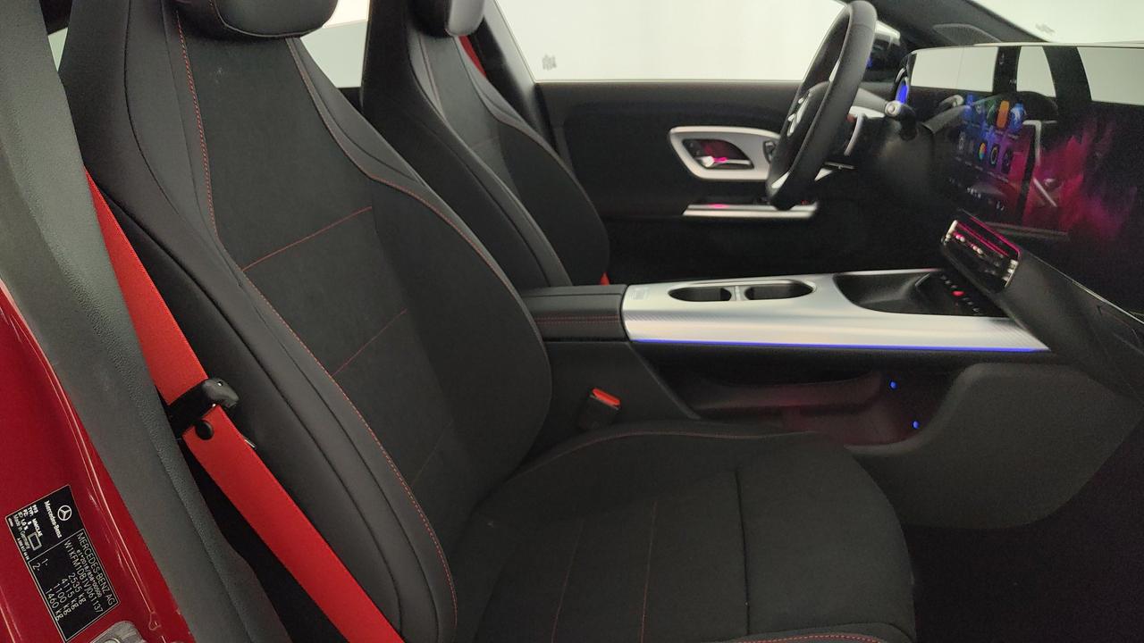 Mercedes-Benz CLA 250+ con tecnologia EQ Shooting Brak