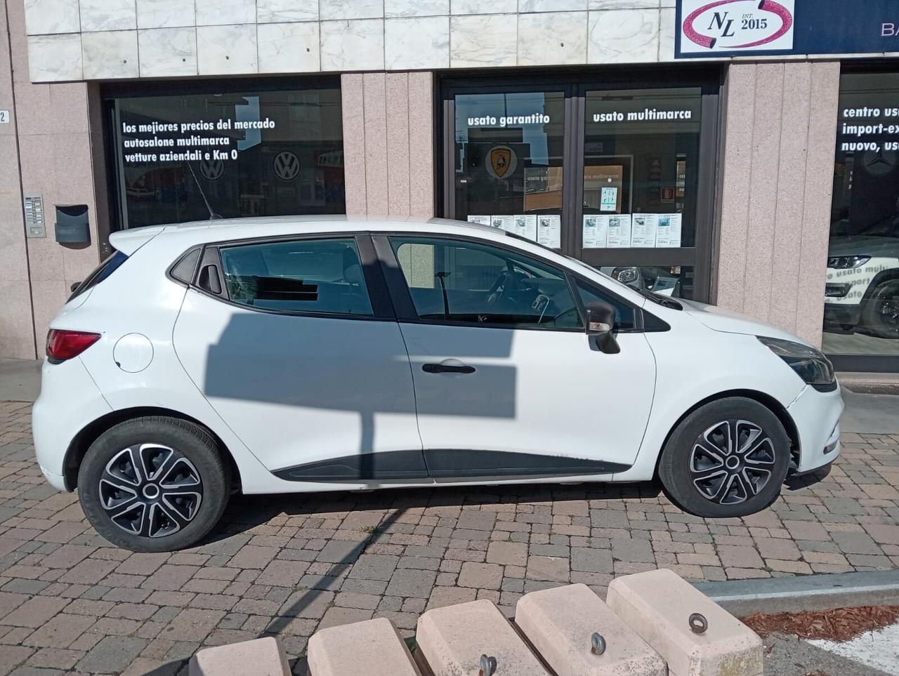 Renault Clio dCi 8V 75CV 5 porte SOLO PER EXPORT!