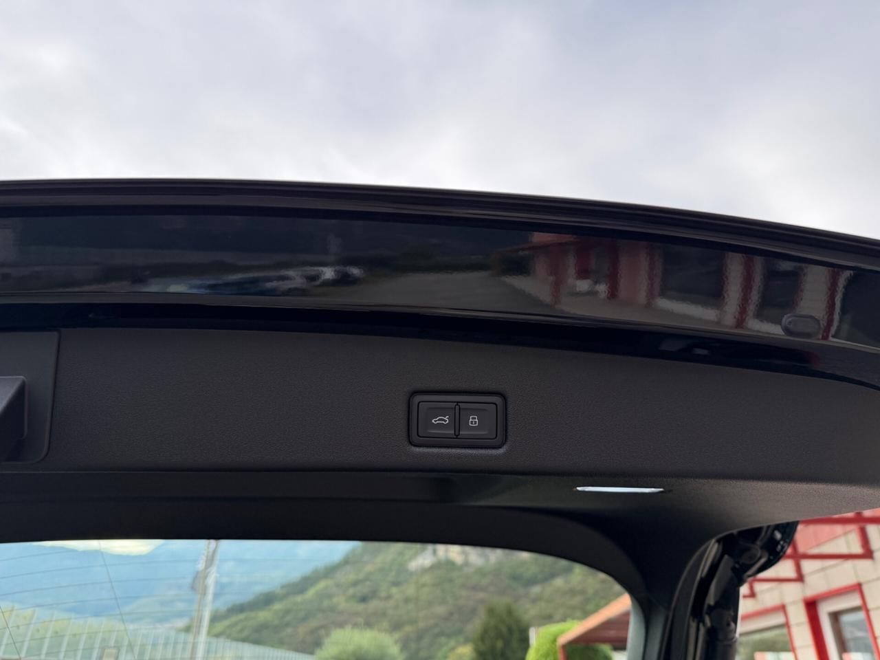 Audi Q5 SPORTBACK S-LINE quattro 4x4 FULL