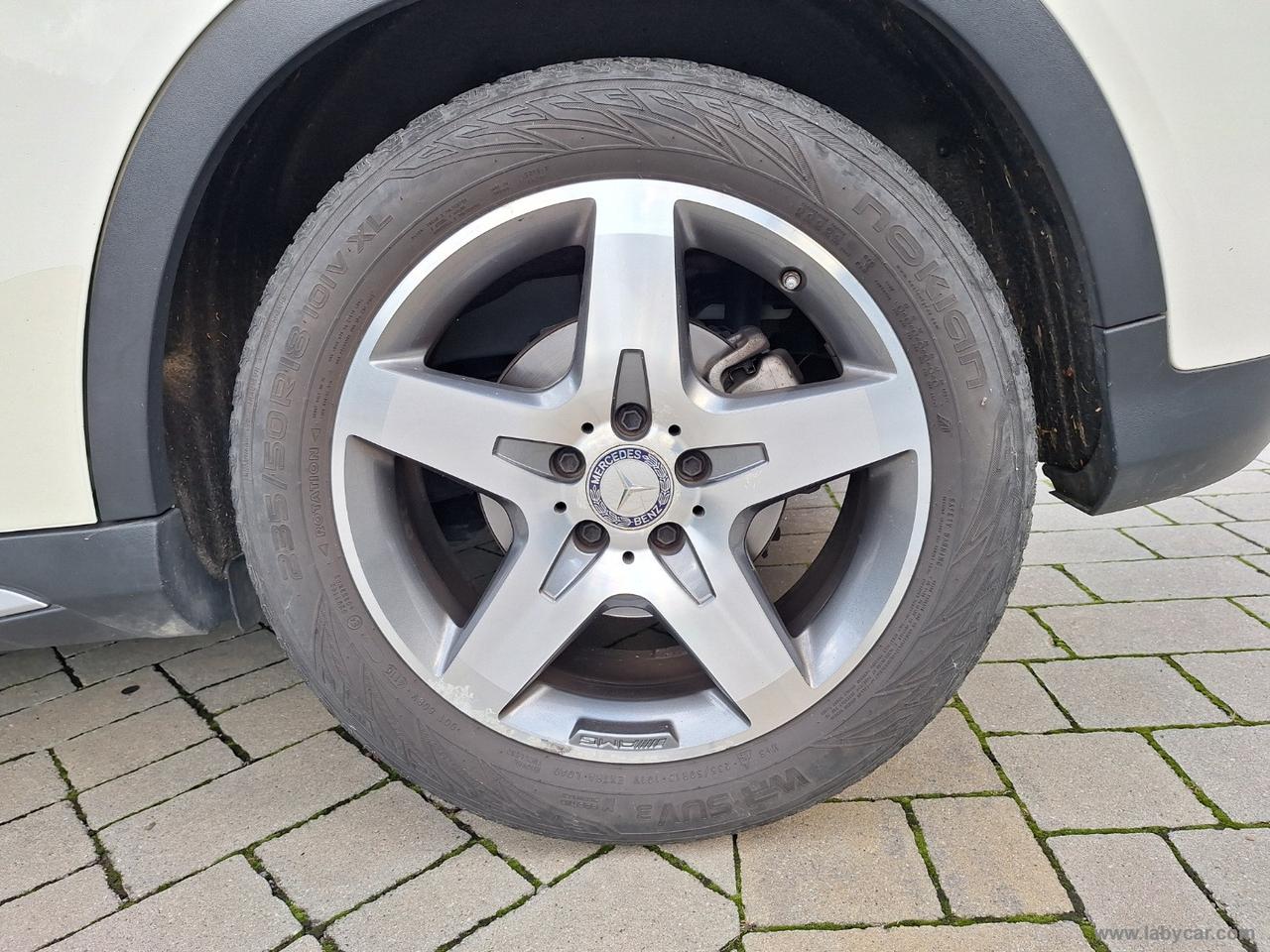 MERCEDES-BENZ GLA 200 d Automatic Premium TETTO SEDILI