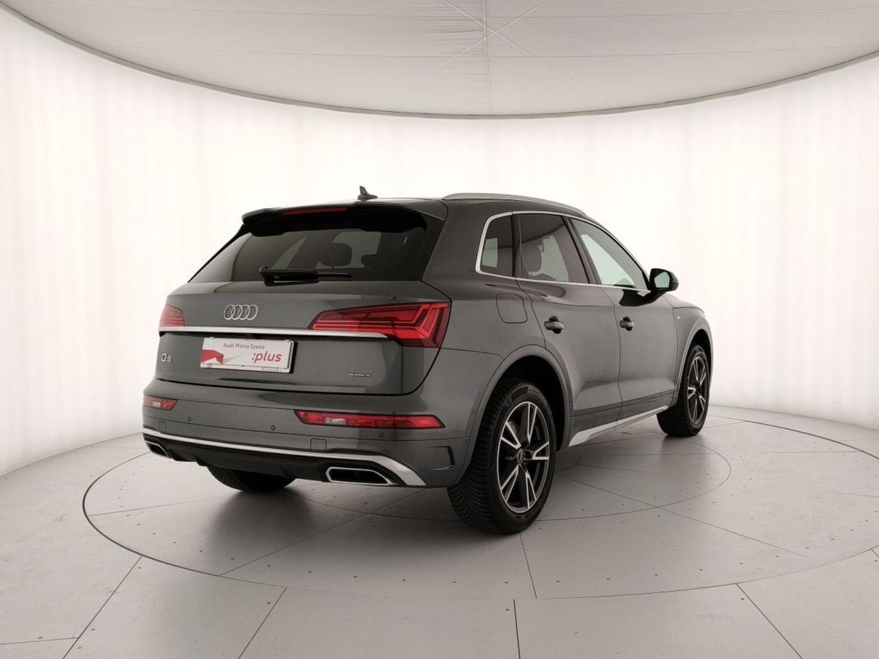 Audi Q5 40 2.0 tdi mhev 12v s line quattro s-tronic