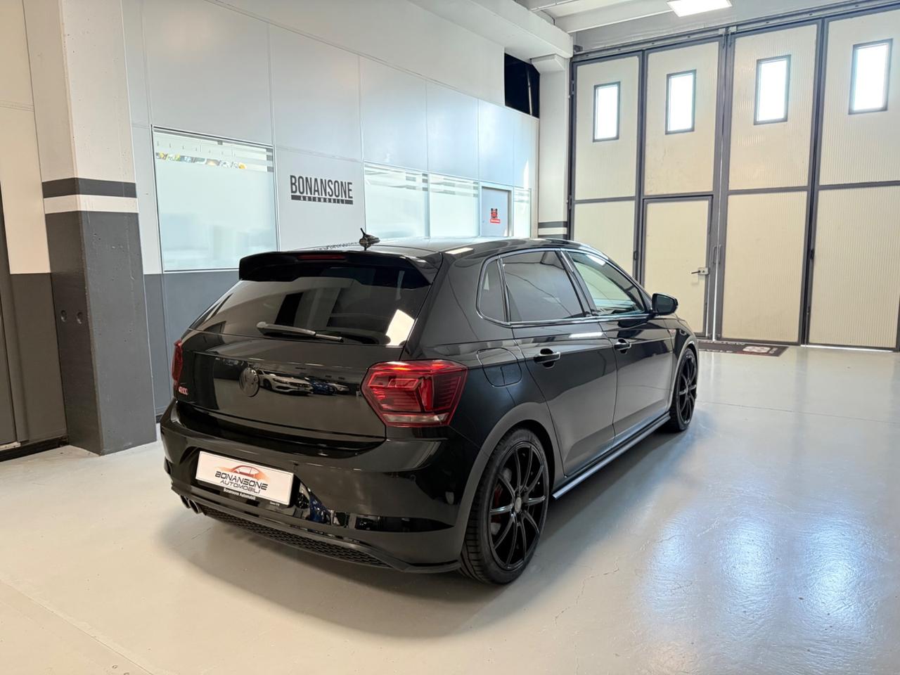 Volkswagen Polo 2.0 TSI GTI 200cv