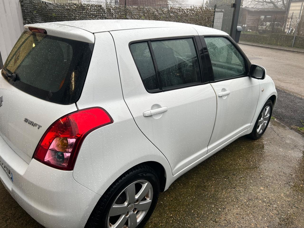 Suzuki Swift 1.3 GPL 3p. GL Safety Pack