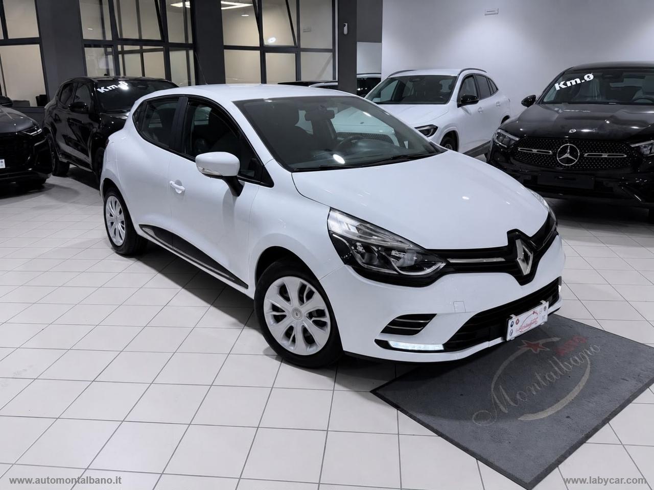 RENAULT Clio dCi 8V 75CV 5p. Moschino Intens