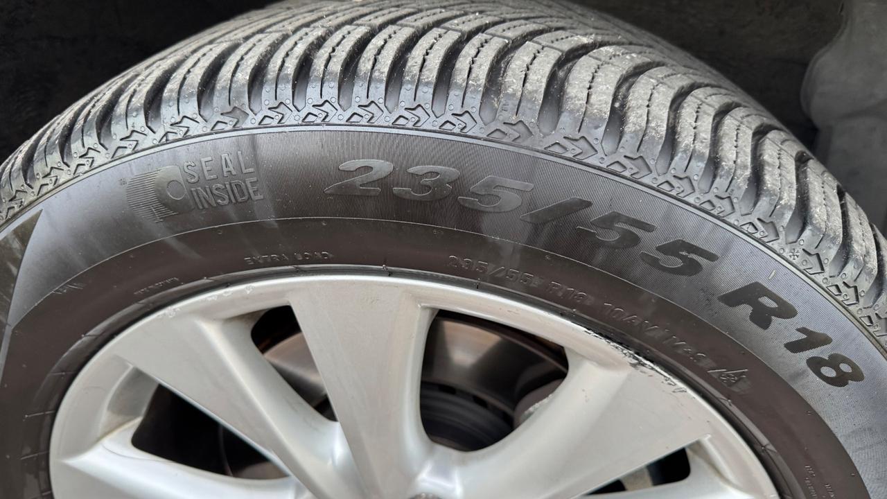 Toyota RAV 4 RAV4 2.2 D-CAT A/T 4WD Lounge gancio traino