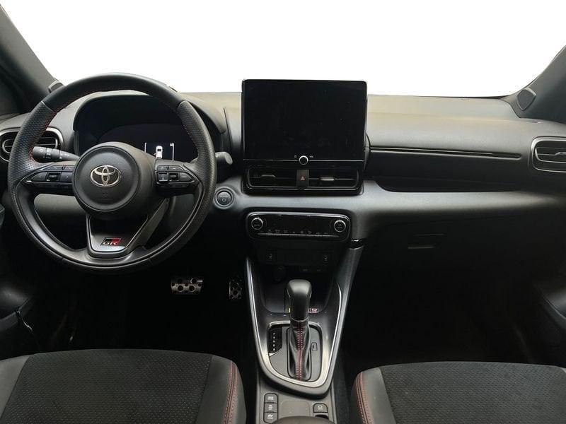 Toyota Yaris Hybrid 130 GR SPORT