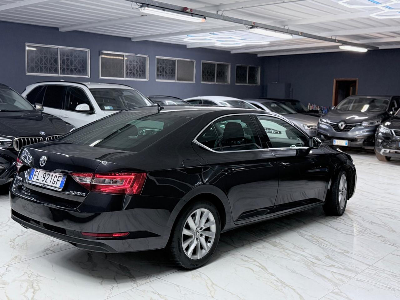 Skoda Superb 1.6 TDI DSG Executive