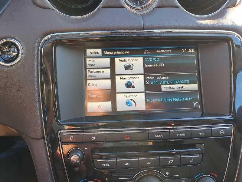 Jaguar XJ 3.0d V6 Portfolio auto my13