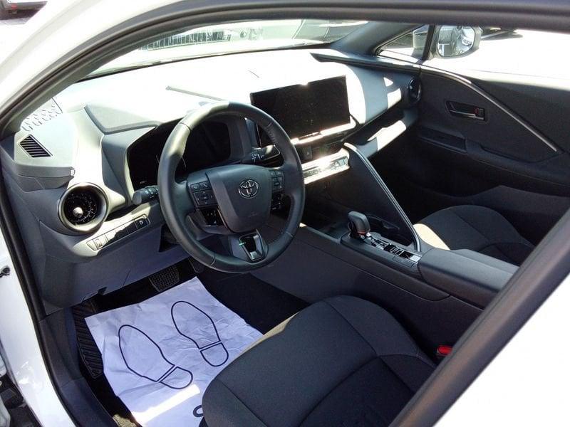 Toyota C-HR (2023-->) 2.0 HV Trend