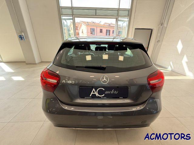 MERCEDES-BENZ A 180 d Sport