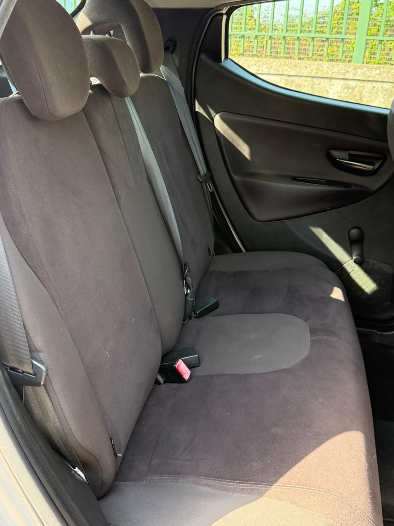 Lancia Ypsilon ecochic GPL