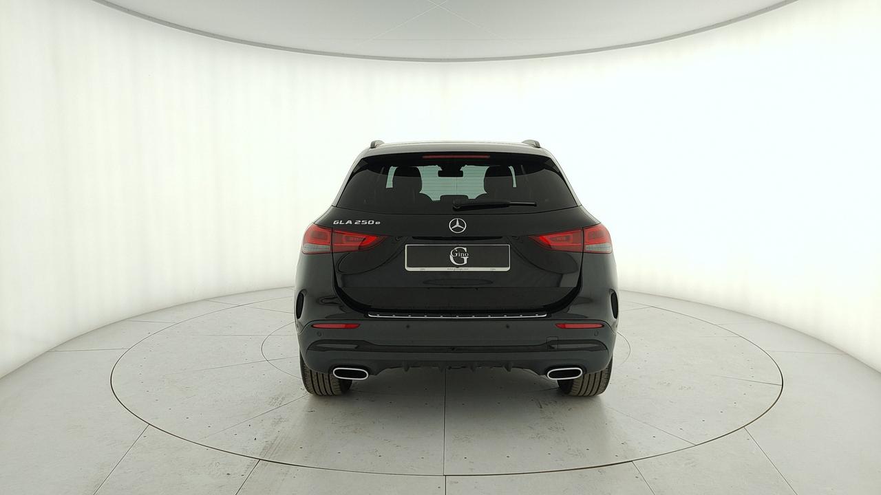 Mercedes-Benz GLA 250 e phev (eq-power) Premium auto