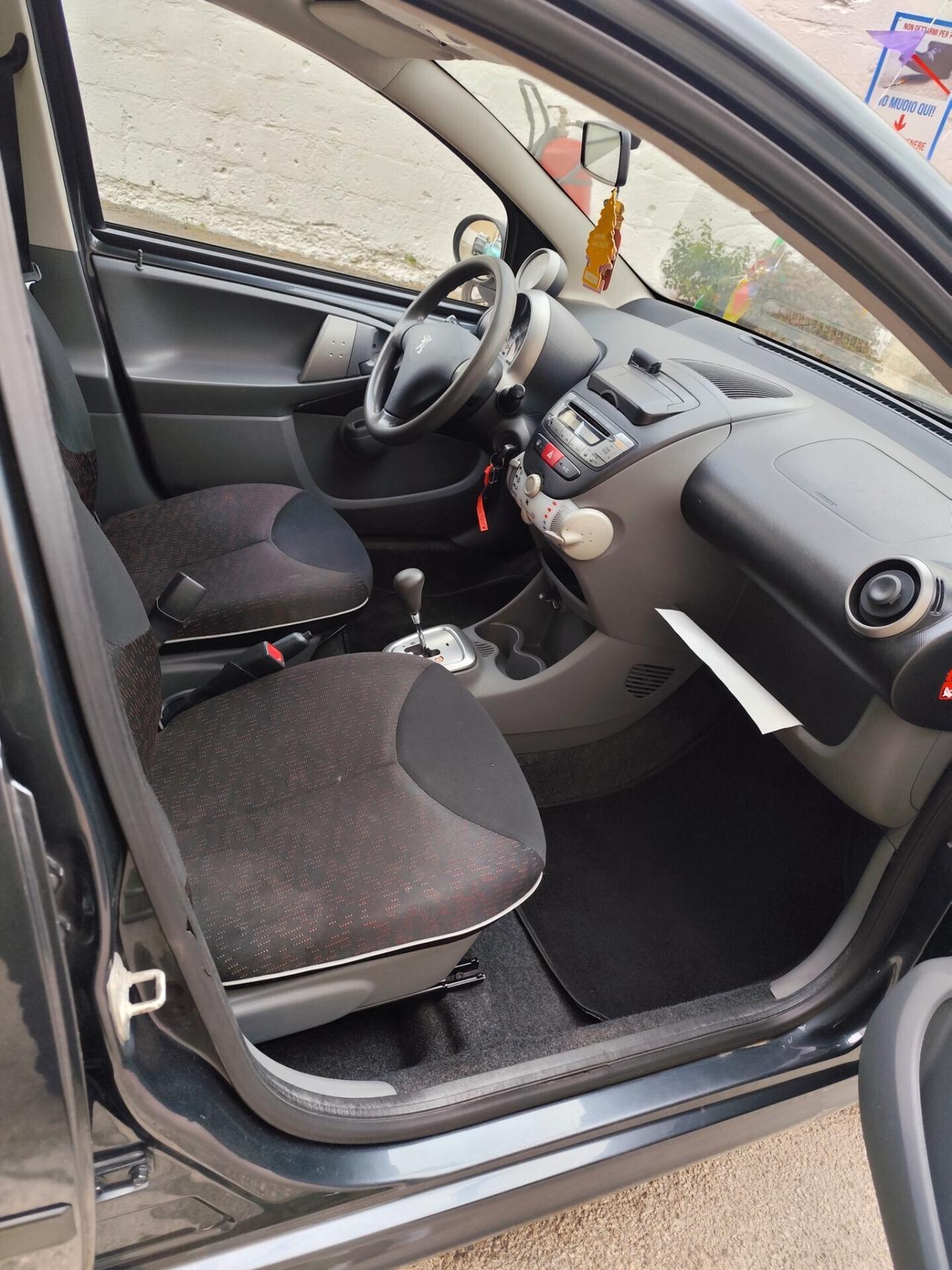 Peugeot 107 1.0 68CV 5p. Active 2Tronic