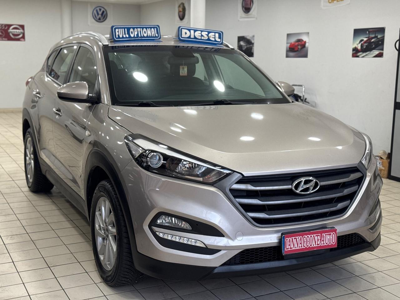 Hyundai Tucson 1.7 2018 full optional