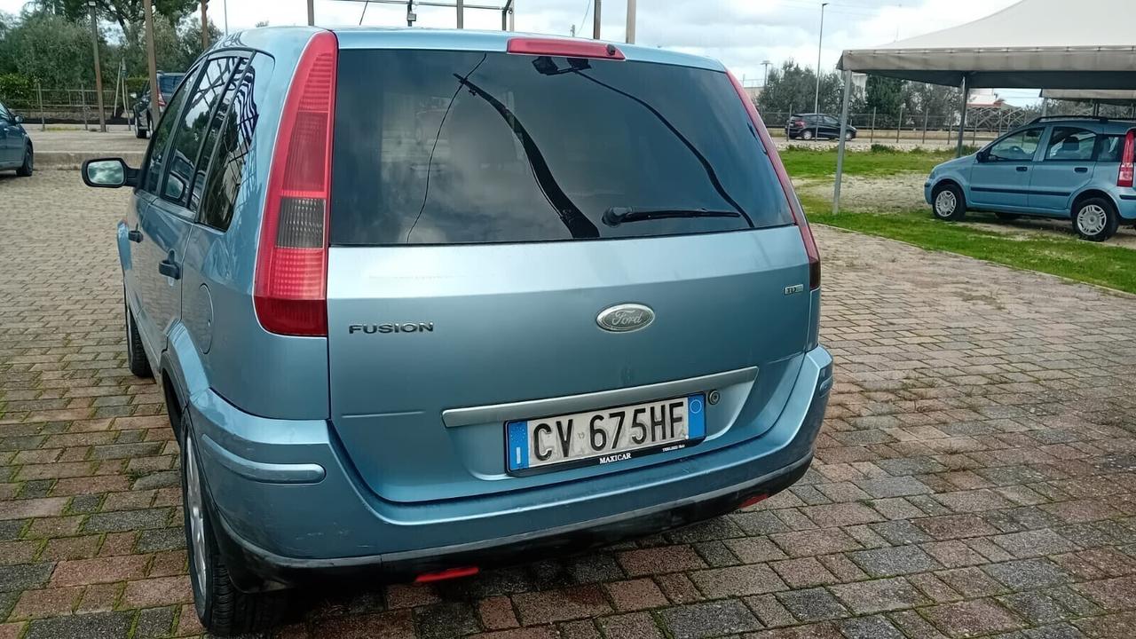 Ford Fusion 1.4 TDCi 5p. Leather