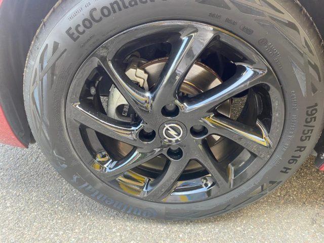 OPEL Corsa 1.2 Design & Tech