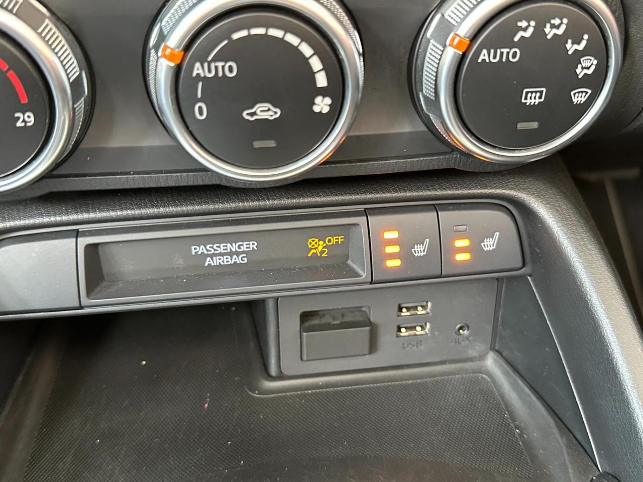 Mazda MX-5 Soft Top 1.5 Exceed-Keyless-Bose-Pelle