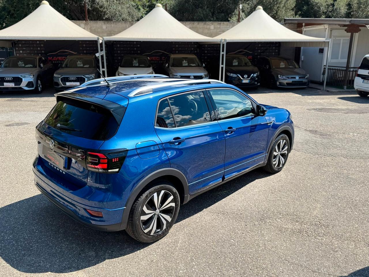 Volkswagen T-Cross 1.6 TDI SCR Style BMT R-LINE