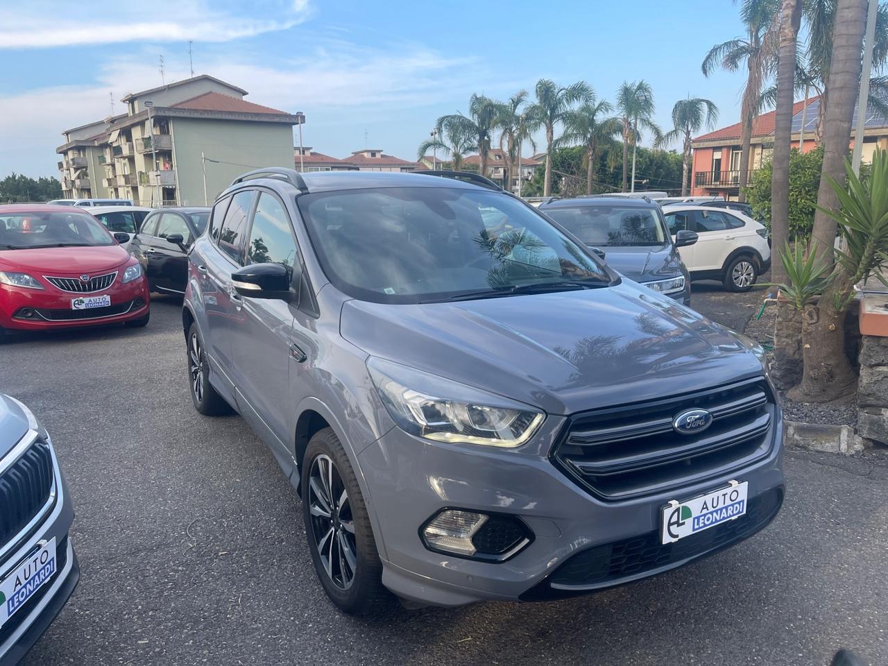 Ford Kuga 1.5 TDCI 120 CV S&S 2WD Powershift Edition
