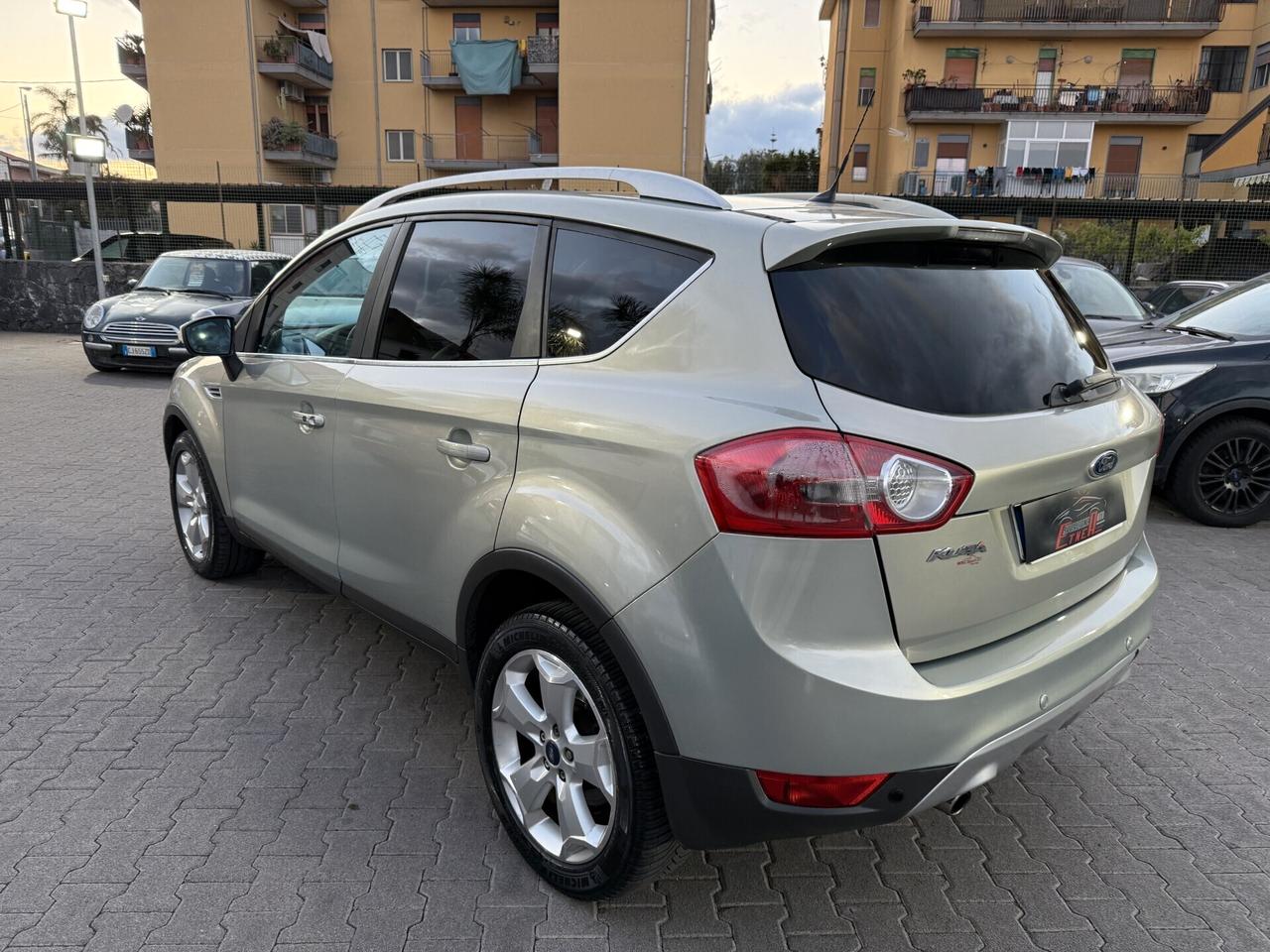 Ford Kuga 2.0 TDCi 136 CV Titanium