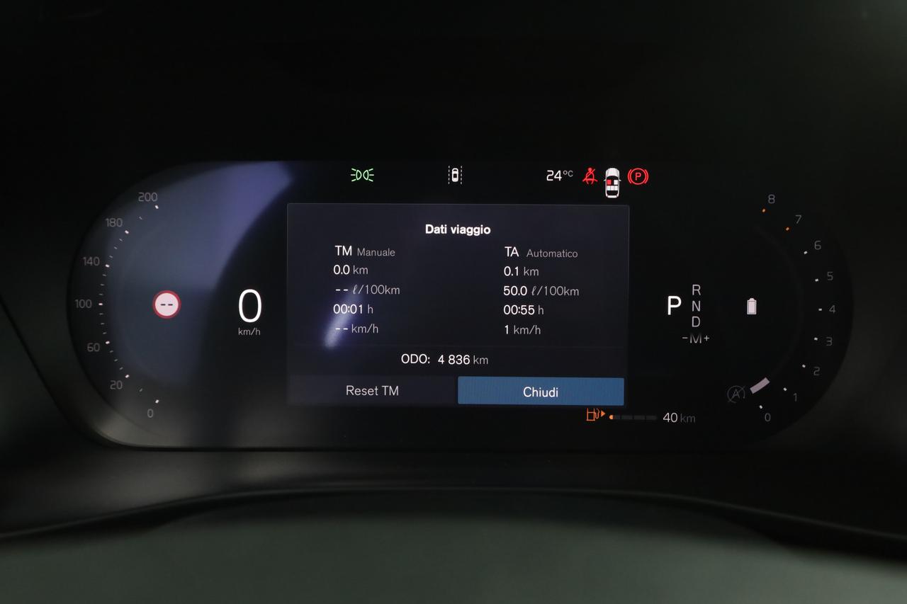VOLVO XC40 (2017--->) XC40 B3 automatico Essential