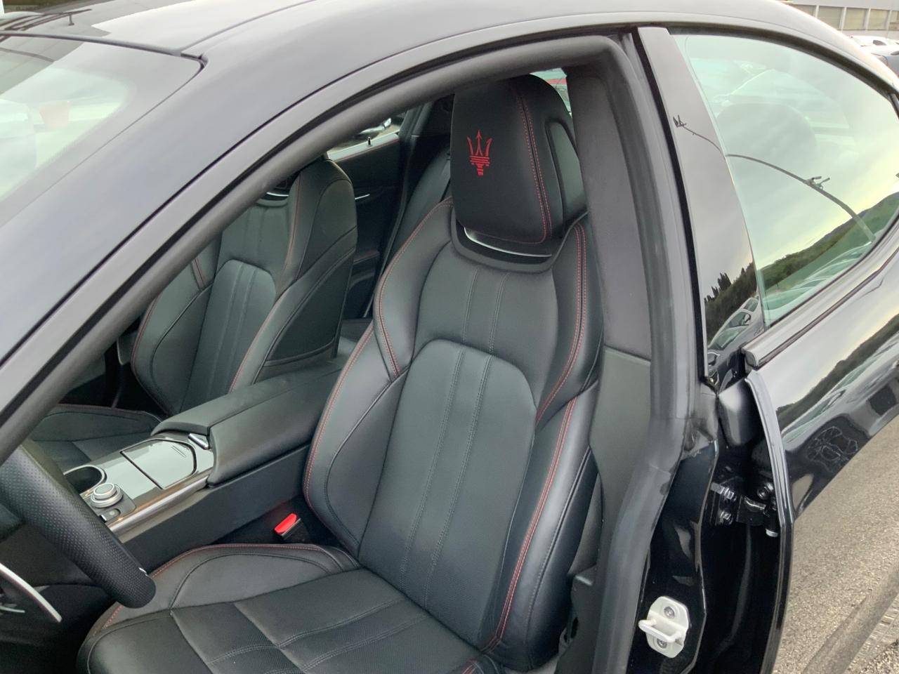 Maserati Ghibli V6 430 CV AWD Modena Ultima