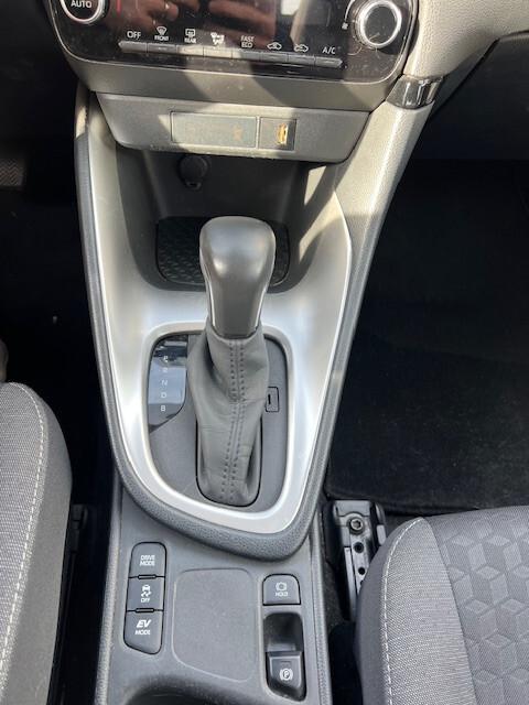 Toyota Yaris 1.5 Hybrid 5 porte Trend