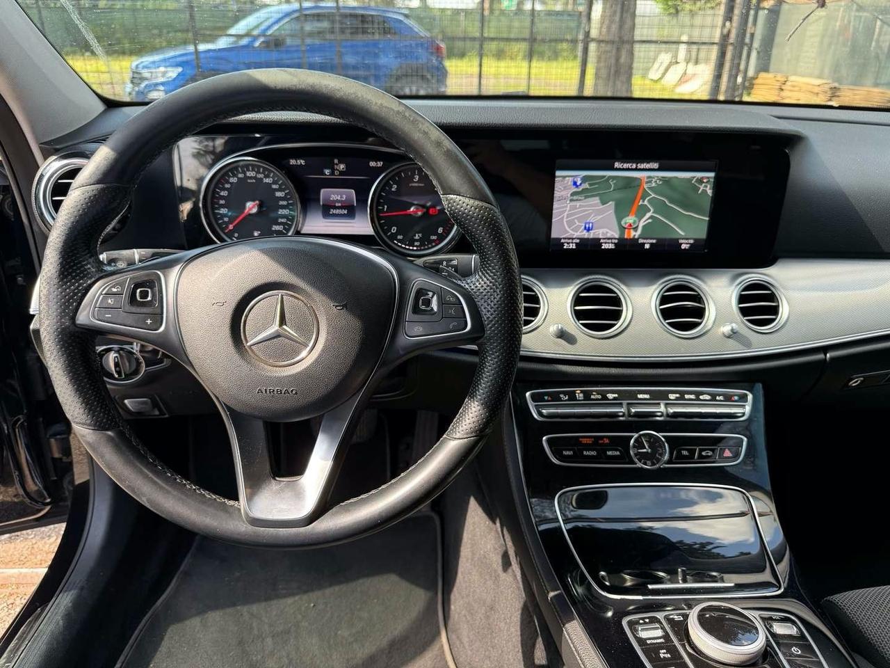 Mercedes-benz E 200 E 200 d Auto Premium Plus
